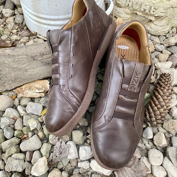 Kizik KZK Slip On Hands Free Shoes New York Coffee Brown Gum Soles Men's 10.5 W - Picture 2 of 8